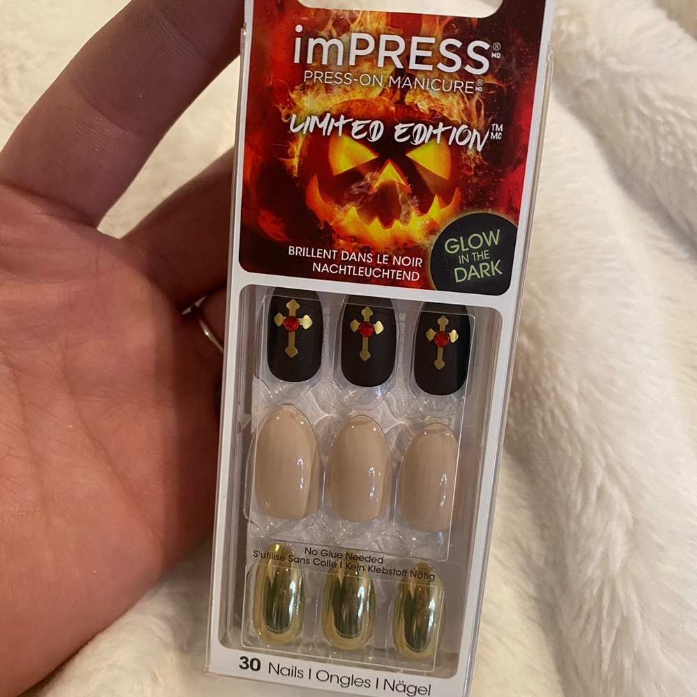 NIB ImPRESS Press On Nails - Shadow